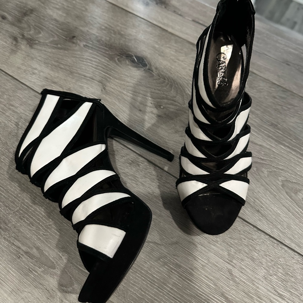 Sexy Carlos Santana sandal booties size 7 black and white. Worn once!!!